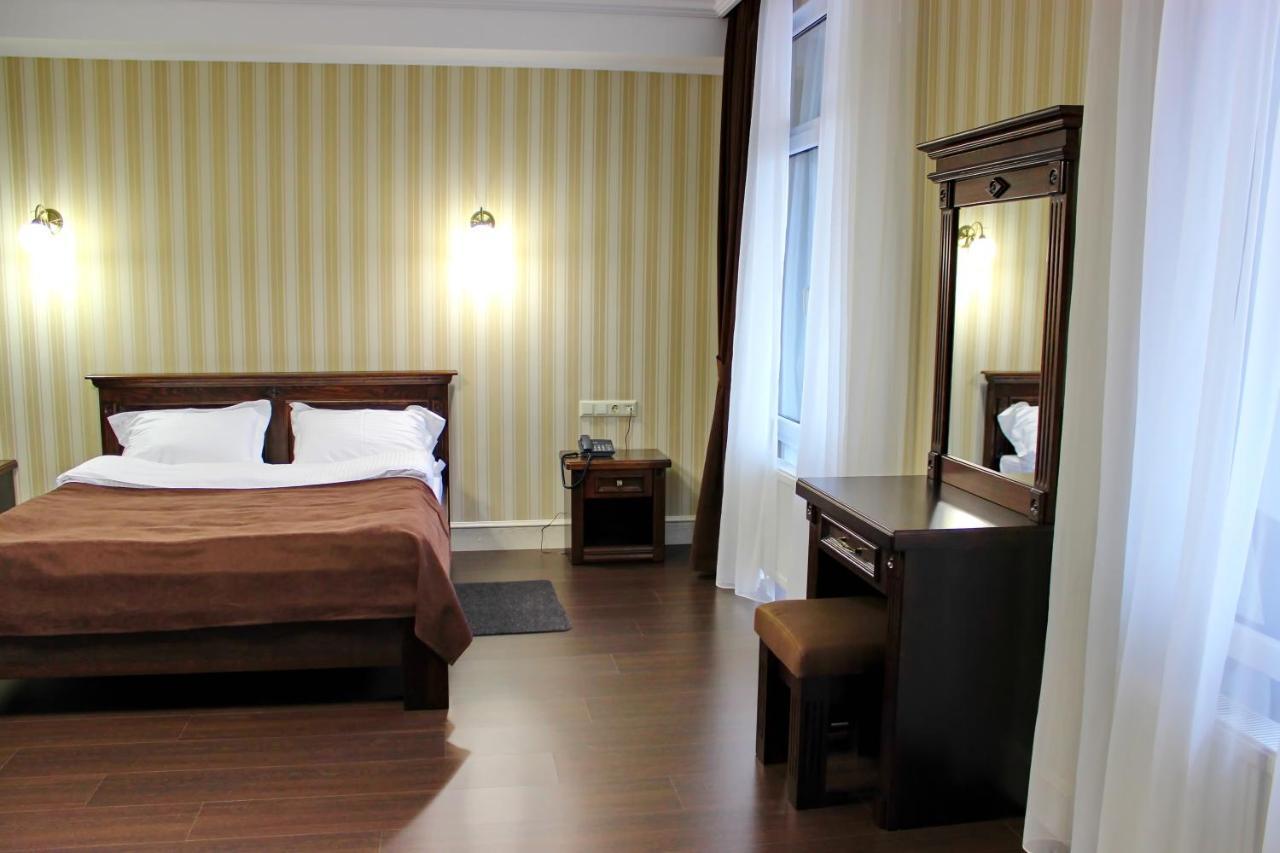 Georg Park Hotel Tarashany Eksteriør billede