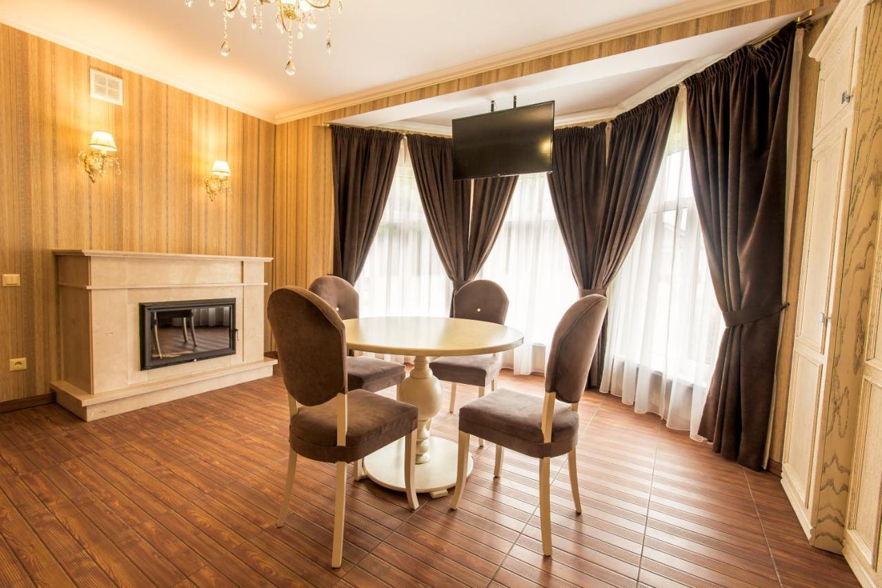 Georg Park Hotel Tarashany Eksteriør billede
