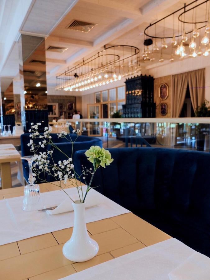 Georg Park Hotel Tarashany Eksteriør billede