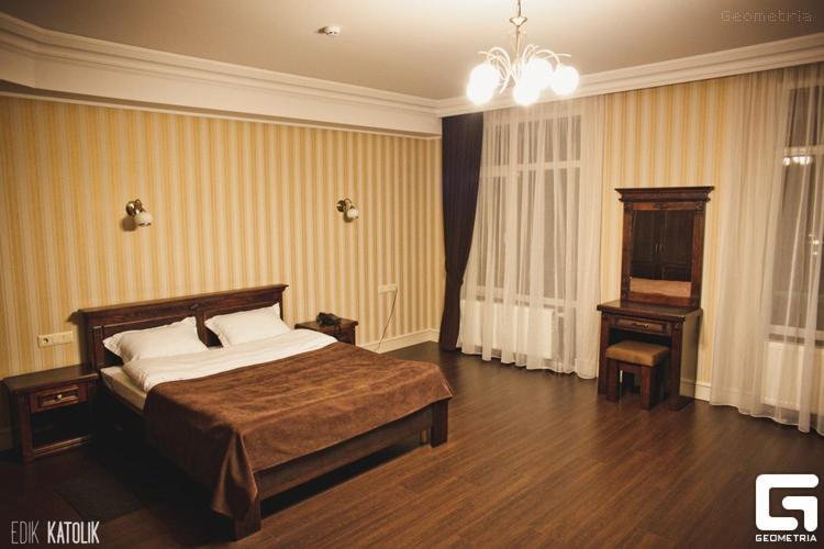 Georg Park Hotel Tarashany Eksteriør billede