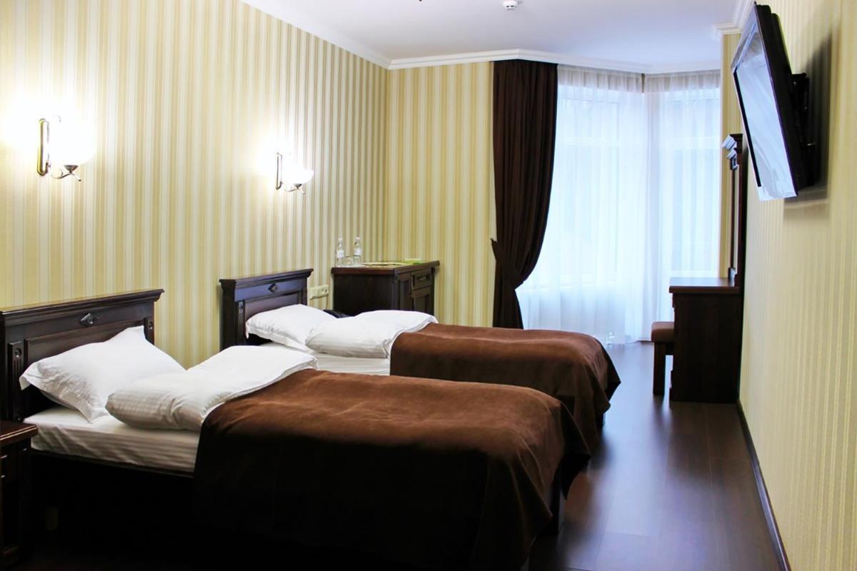 Georg Park Hotel Tarashany Eksteriør billede