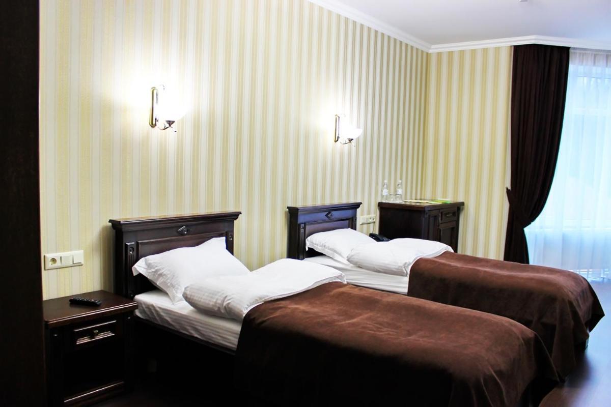 Georg Park Hotel Tarashany Eksteriør billede